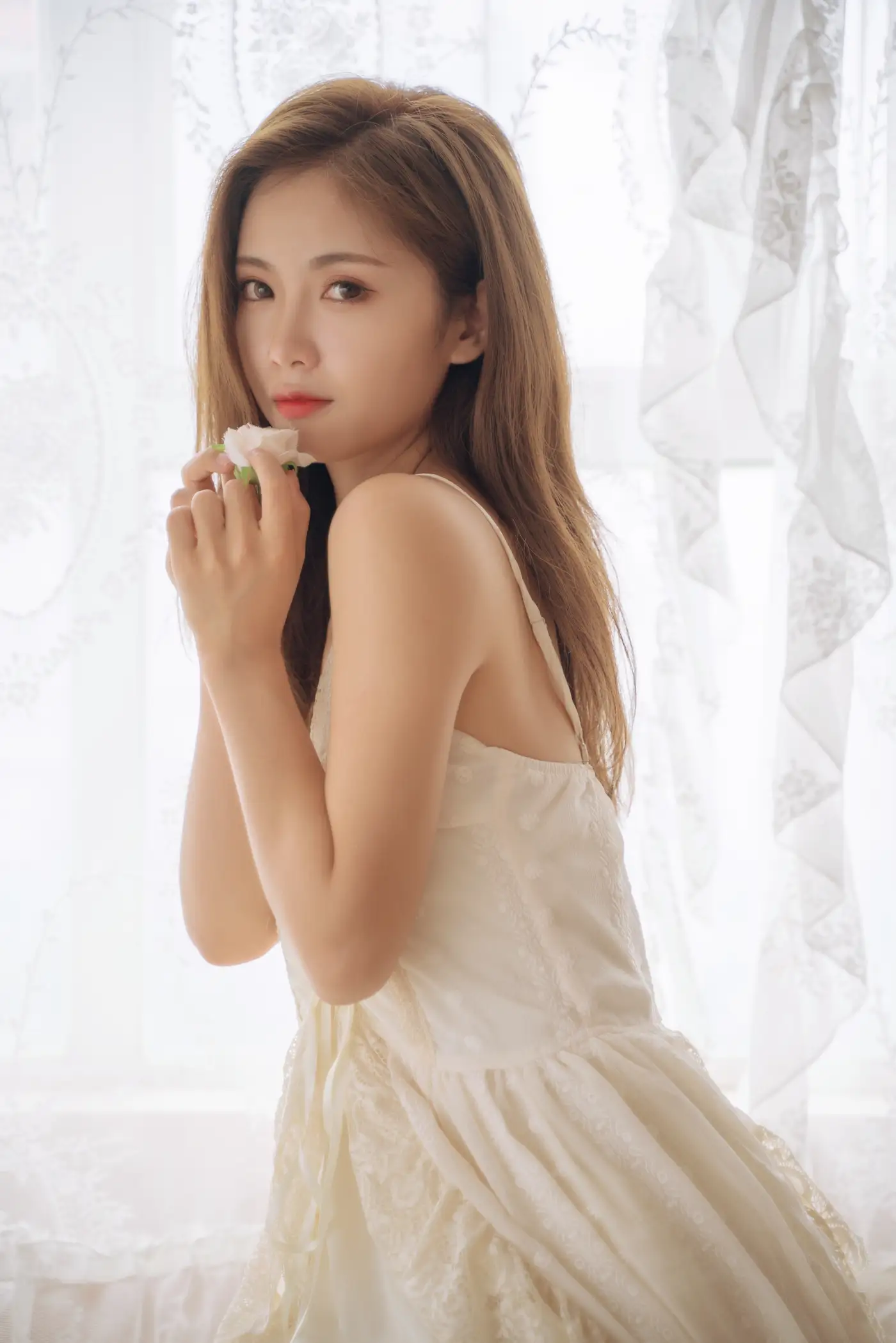 [YITUYU] 2021.11.08 Vol.426 – Girl in White Dress Susu#[25P]-15